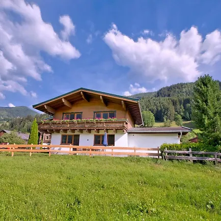 Dağ evi Dorfkristall